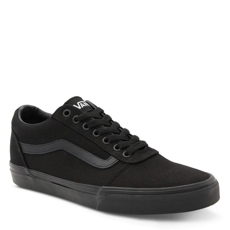 vans mens ward triple black shoe 453243